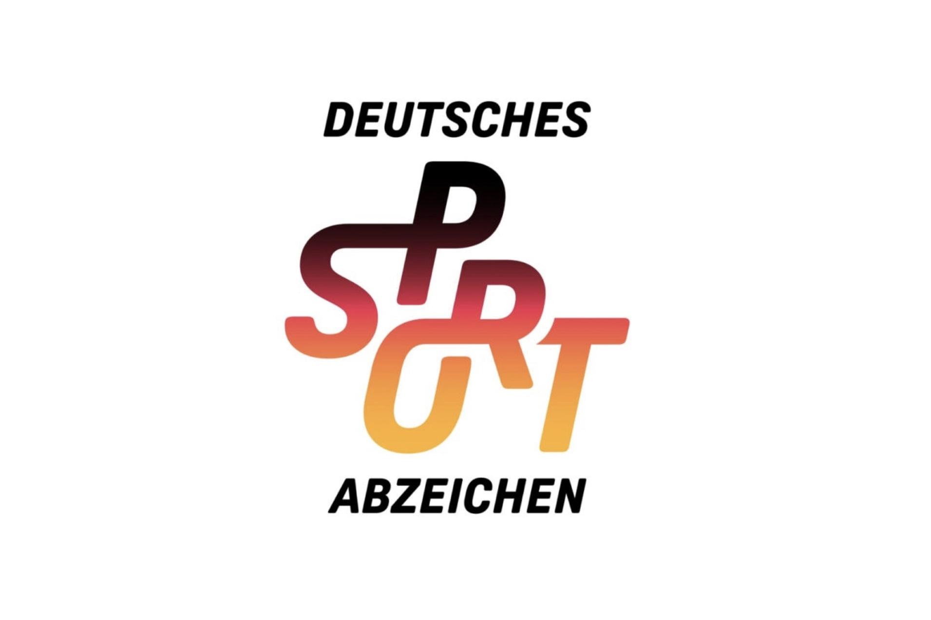 Logo des Deutschen Sportabzeichens mit dem Schriftzug „DEUTSCHES SPORT ABZEICHEN“ in kräftigen Farben.